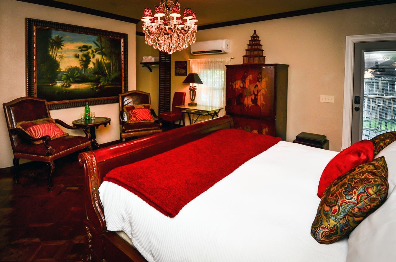 The Victoria Bed & Breakfast Bentonville Esterno foto