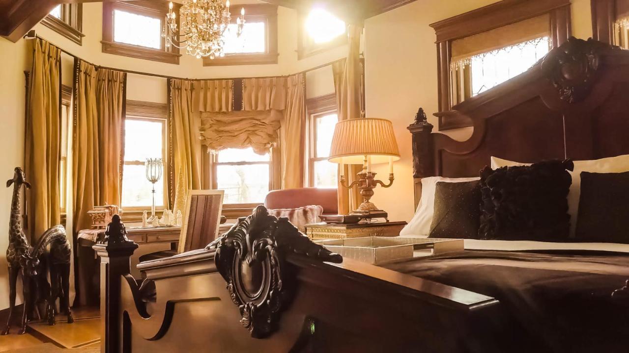 The Victoria Bed & Breakfast Bentonville Esterno foto