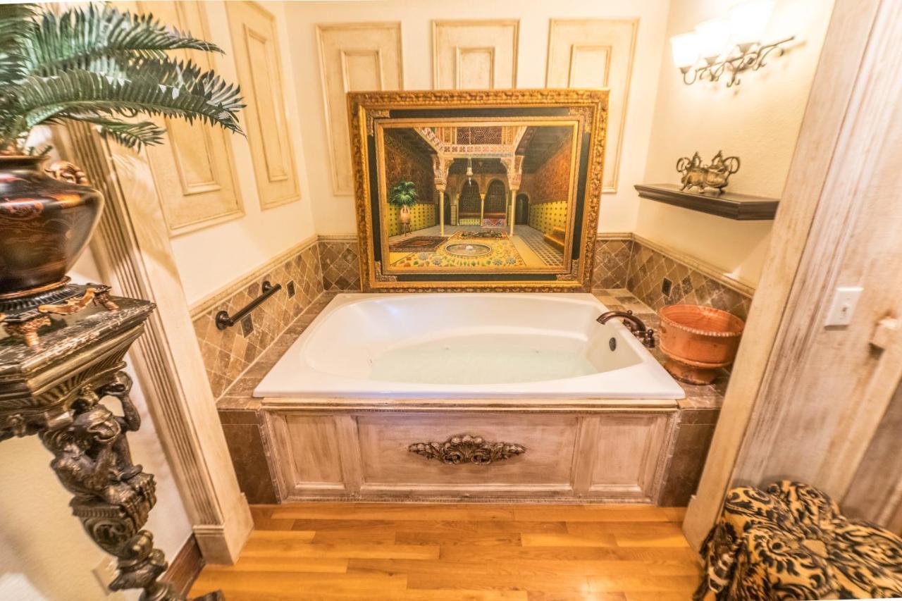 The Victoria Bed & Breakfast Bentonville Esterno foto