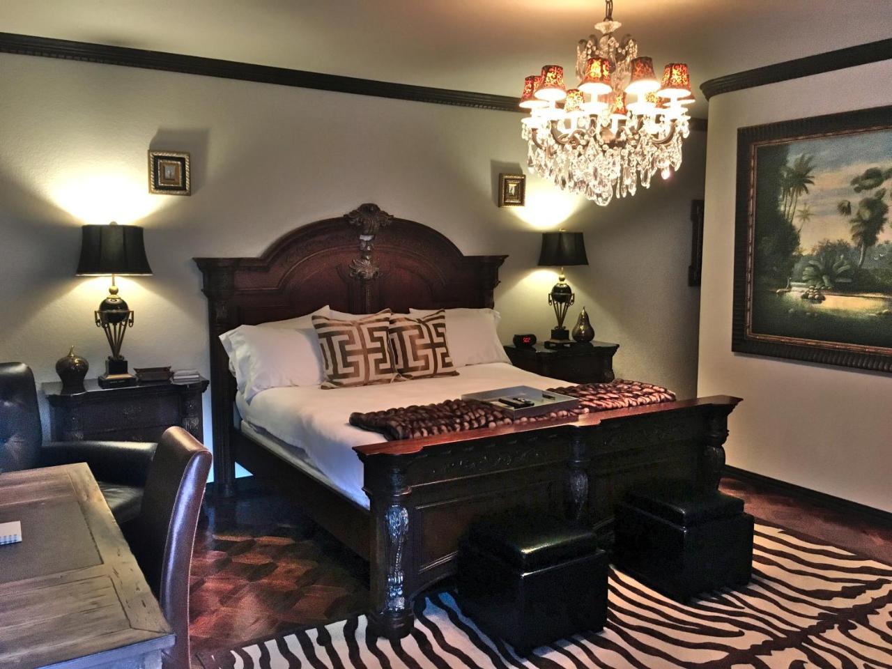 The Victoria Bed & Breakfast Bentonville Esterno foto