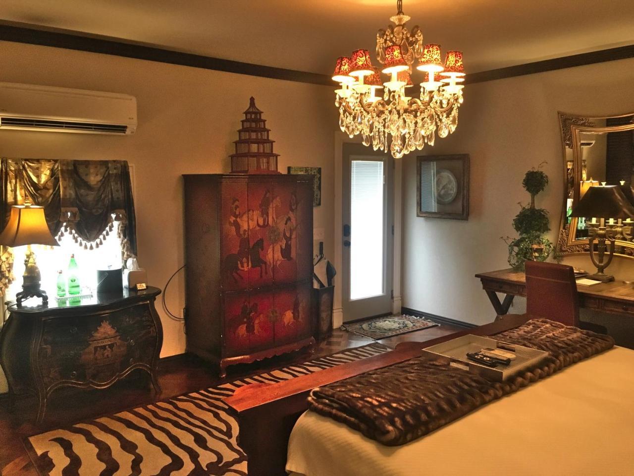 The Victoria Bed & Breakfast Bentonville Esterno foto